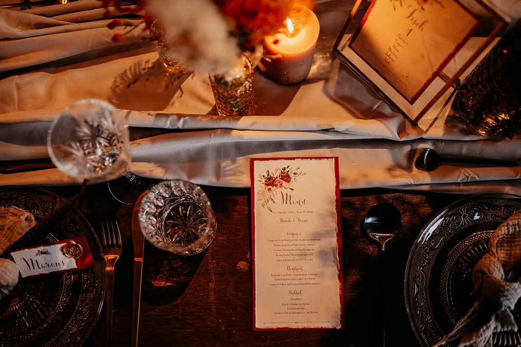 Vintage hochzeit tischdeko menukarte kl
